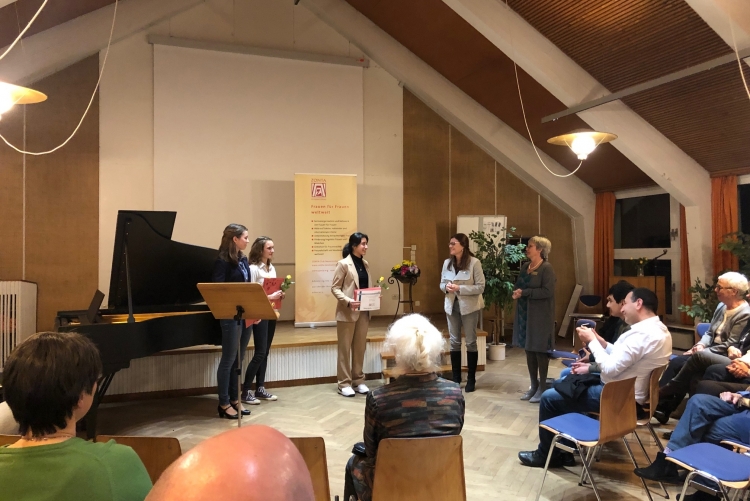 in der Aula der Theodor-Litt-Schule trafen sich die Gäste